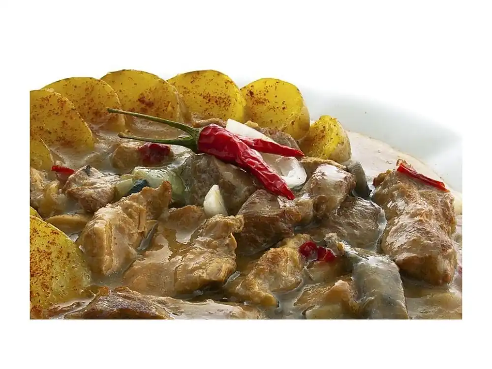 Expres menu Maso dvou barev Čertův kotlík 2 porce Cenově Výhodný