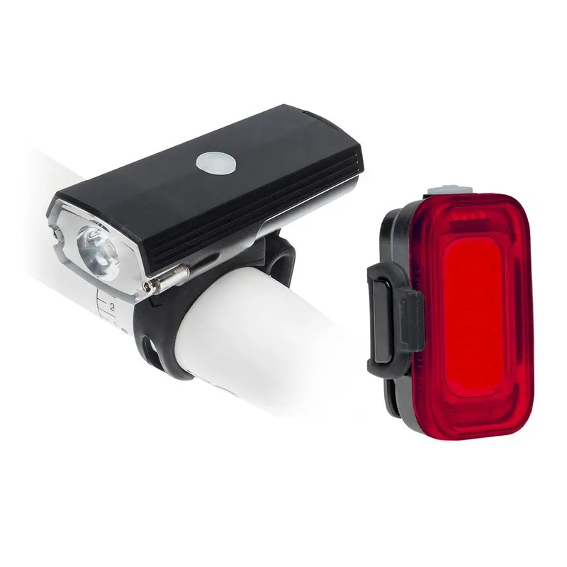 Blackburn sada světel Dayblazer 550 + Grid Rear (Set) USB-C Oblíbený