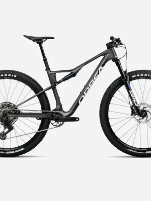 Dokud Zásoby Vydrží Orbea celoodpružené kolo Oiz M21, Diamond Carbon View 2026
