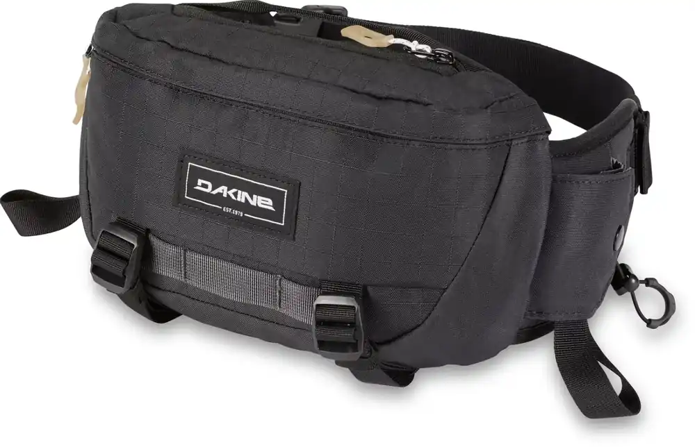 Rychlé Dodání Dakine ledvinka Hot Laps Hip Pack 2 L, black
