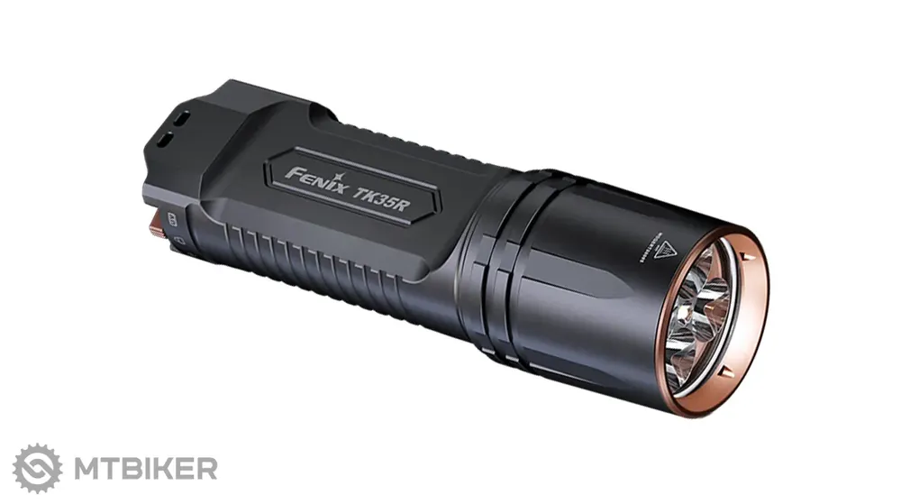 Zlevněný Fenix TK35R nabíjecí svítilna, 5800 lm, černá