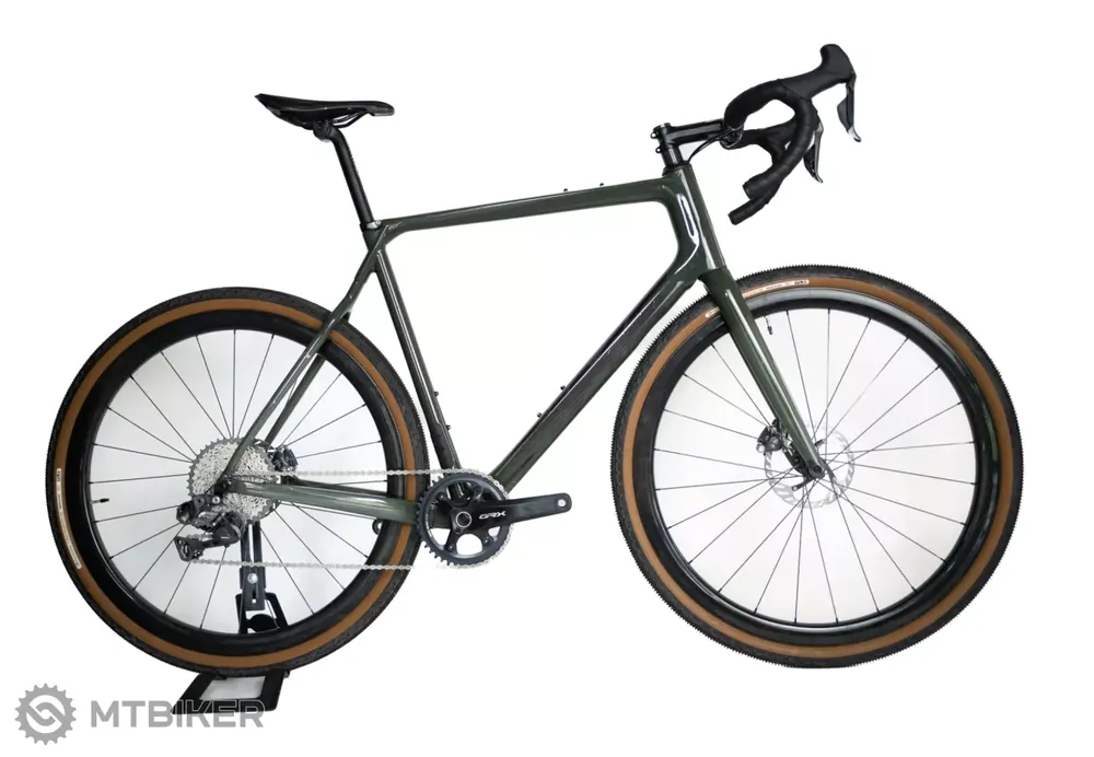 Ověřený TIME ADHX 45 28 kolo, gloss black/olive, testovací