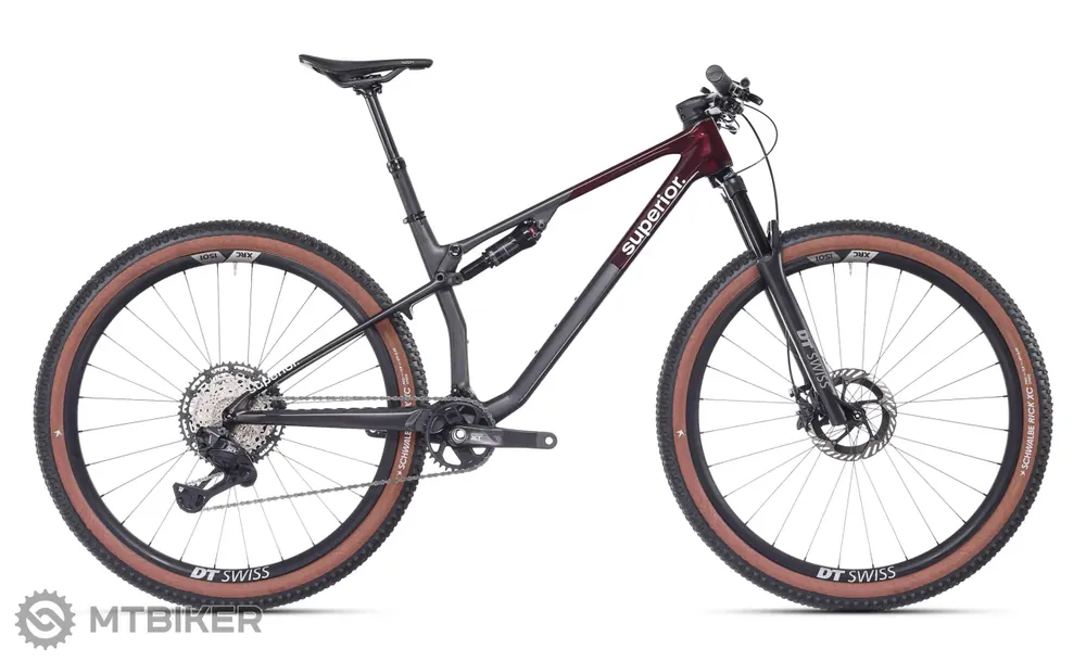 Superior XF 9.6 Team 29 kolo, red carbon/matte carbon Aktuální