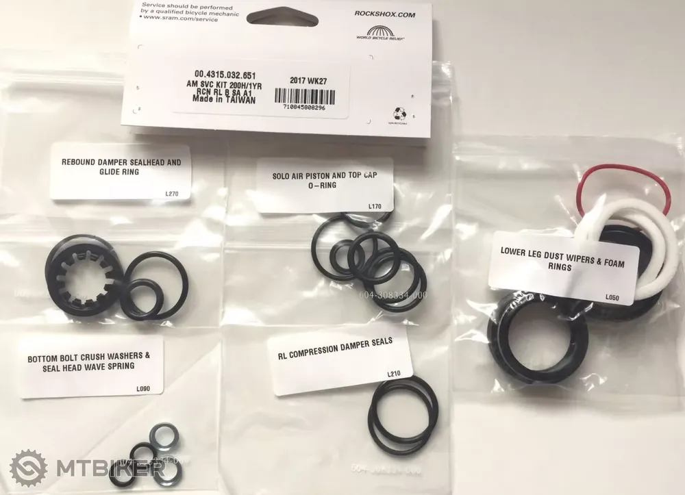 Oblíbený RockShox servisní kit na vidlice Recon RL Boost A1, 200 hod/1 rok