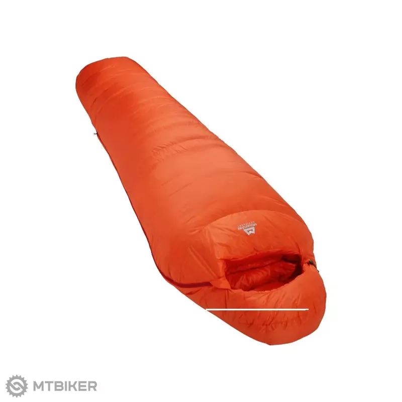 Mountain Equipment Xeros REG spacák, cardinal oranžová Hit Sezóny
