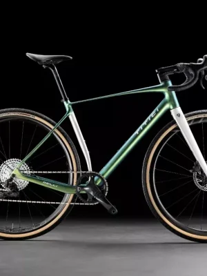 Titici RELLI 28 kolo, iride green/metallic white Omezená Nabídka
