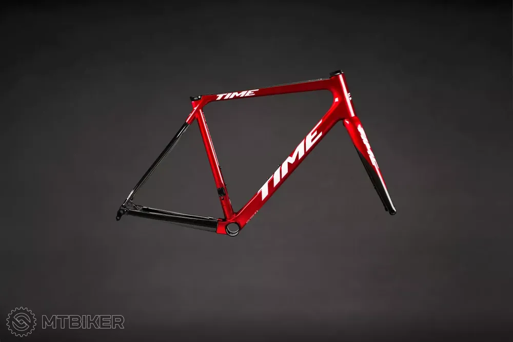 Originální TIME ALPE D’HUEZ DISC rám, brilliant red