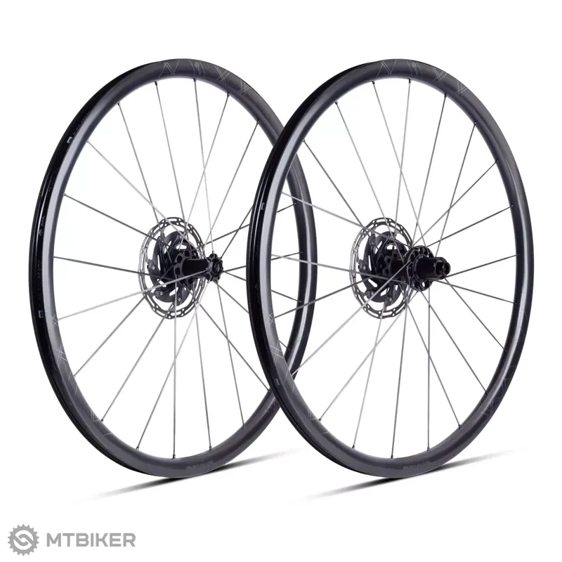 Ere Research GENUS II SL30-R CARBON DISC 28" sada kol, kotoučová, pevná osa Aktuální