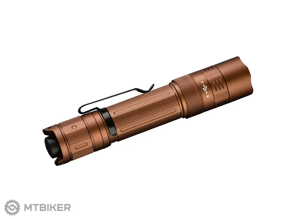 Časově Omezené Fenix PD32R nabíjecí svítilna, 1400 lm, černá