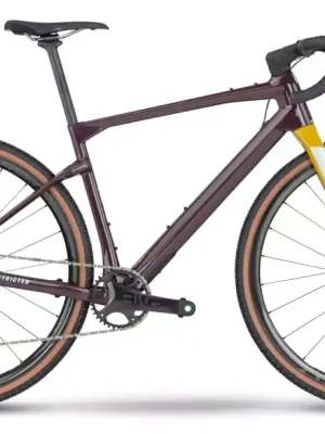 BMC URS 01 THREE 28 kolo, prune/white Ověřený
