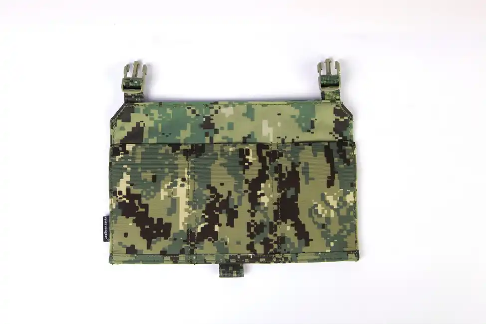 Emersongear Panel pro tři zásobníky M4 pro taktickou vestu, AOR2 Dokud Zásoby Vydrží