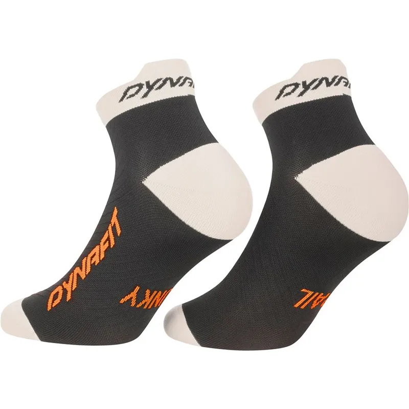 Akce Dynafit TRAIL SHORT SK ponožky black out OVERCAST 35-38