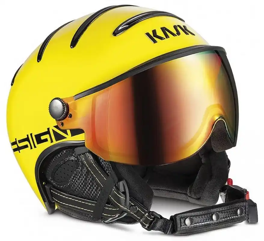 Lyžařská helma se štítem Kask Montecarlo yellow Expresní Doručení