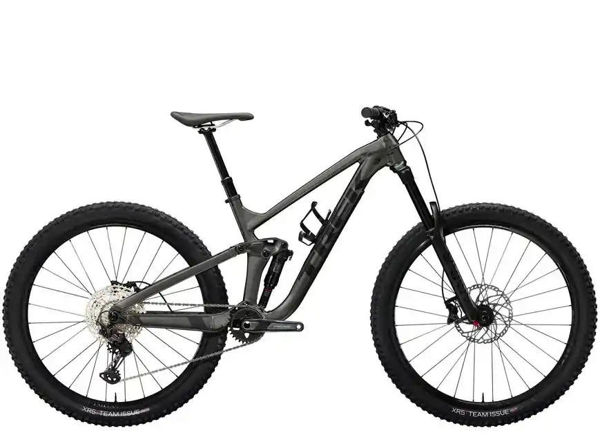 Hit Sezóny Trek Slash 7 Gen 5 L šedá