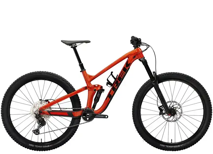 Trek Slash 7 Gen 5 M červená Kup Teď