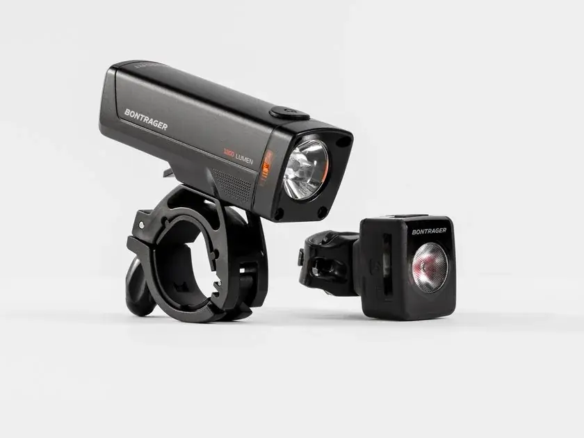 Sada světel Bontrager Ion Pro RT/Flare RT černá Aktuální