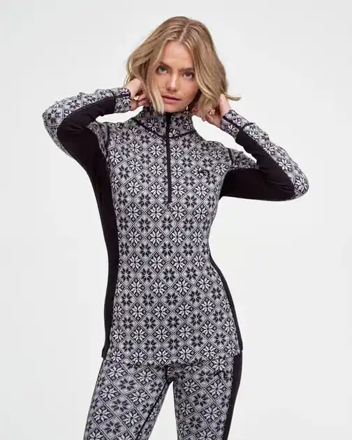 Kari Traa Rose Half Zip Baselayer Top - 100% Merino Wool XS černá Objednat Nyní