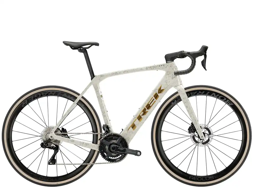 Trek Domane+ SLR 9 54 bílá/zlatá Dokud Zásoby Vydrží
