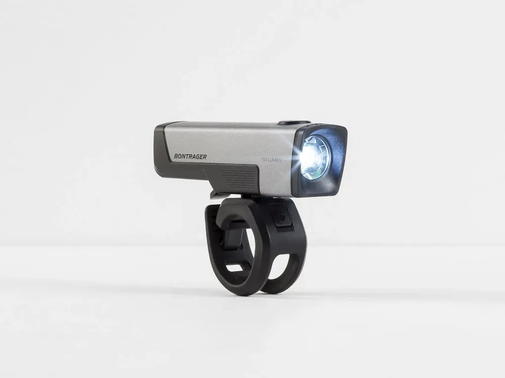 Přední cyklistické světlo Bontrager Ion Comp R Bezpečná Platba